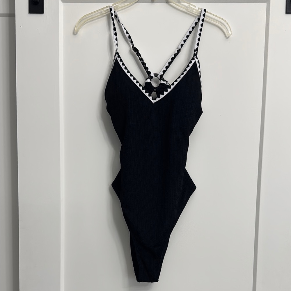 SHEIN Black and White One Piece Swimsuit